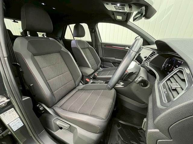 VOLKSWAGEN T-ROC 2020 Image 31