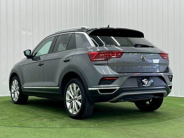VOLKSWAGEN T-ROC 2020 Image 31