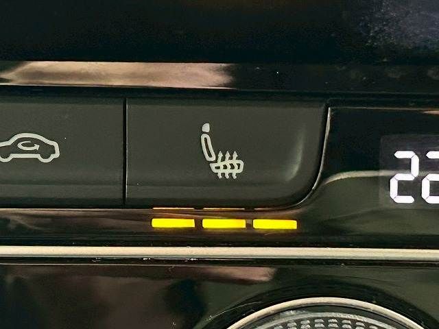 VOLKSWAGEN PASSAT VA 2018 Image 31