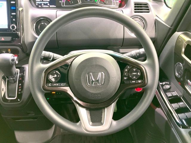 HONDA N BOX CUSTOM 2020 Image 31