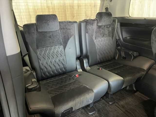 TOYOTA ALPHARD HYBRID 4WD 2015 Image 31