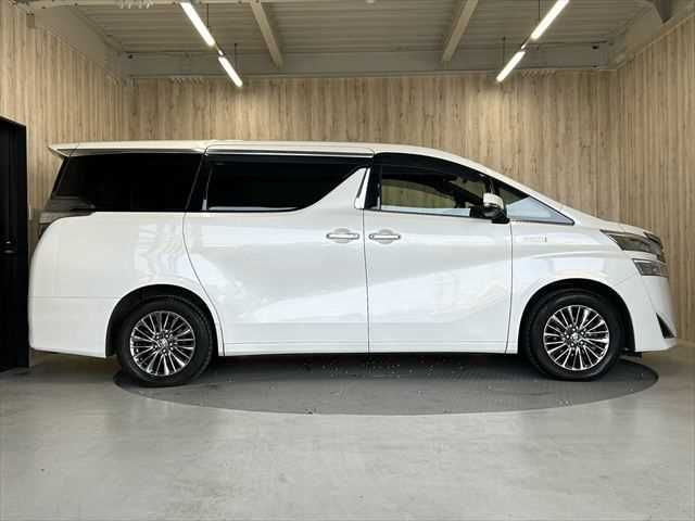 TOYOTA VELLFIRE  HYBRID 4WD 2019 Image 31