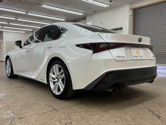TOYOTA LEXUS IS300H 2020 Image 31