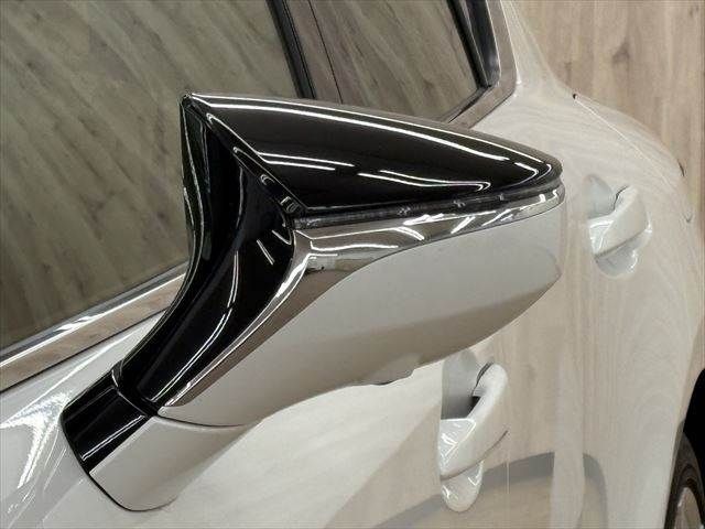 TOYOTA LEXUS IS300H 2020 Image 31