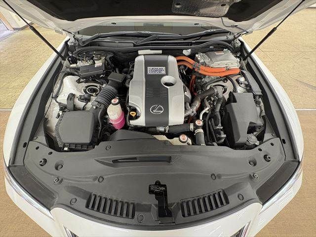 TOYOTA LEXUS IS300H 2020 Image 31