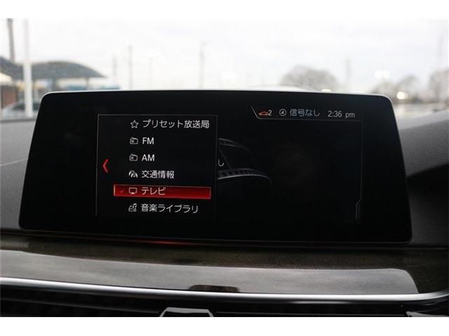 BMW 5SERIES SEDAN 2019 Image 31