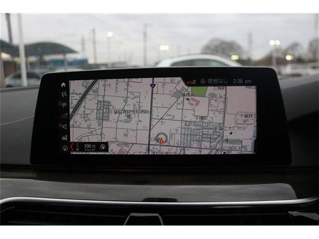 BMW 5SERIES SEDAN 2019 Image 31