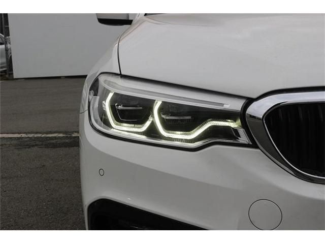 BMW 5SERIES SEDAN 2019 Image 31