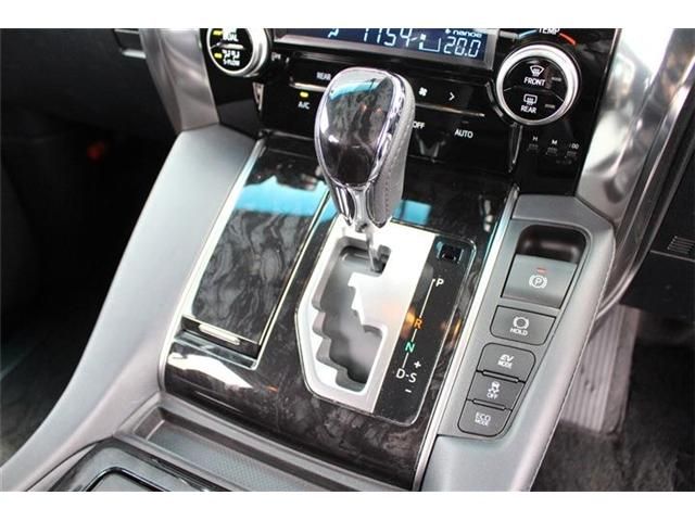 TOYOTA ALPHARD HYBRID 4WD 2020 Image 31