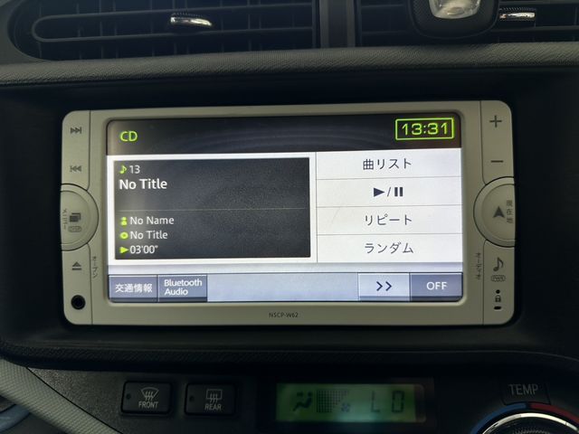 TOYOTA AQUA 2013 Image 31