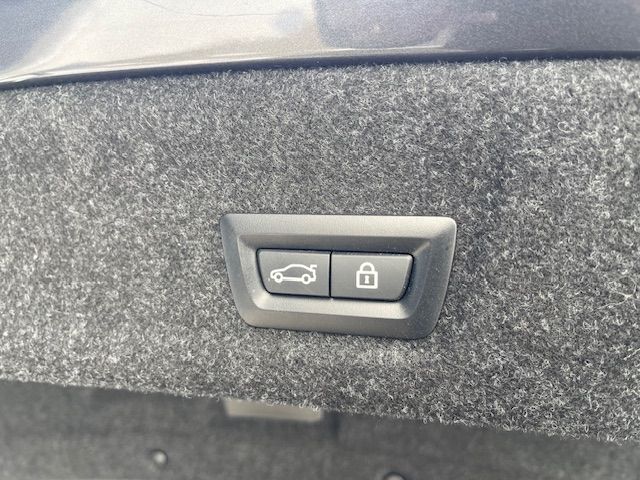 BMW 3SERIES SEDAN 2022 Image 31