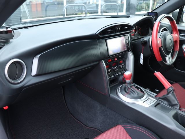 TOYOTA 86 2014 Image 31