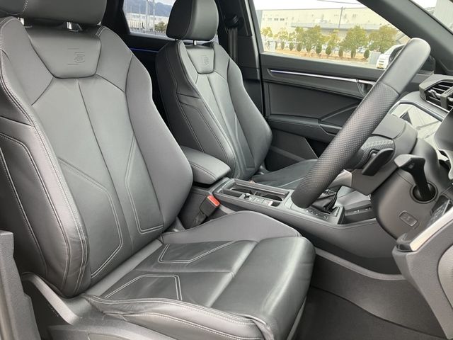 AUDI Q3 2023 Image 31