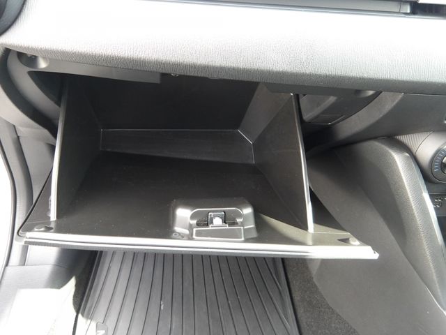 MAZDA 2 2020 Image 31