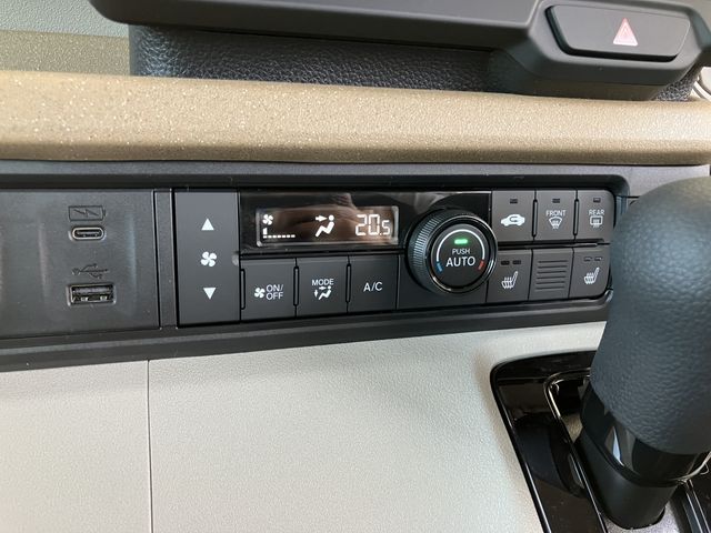 HONDA N BOX 2026 Image 31