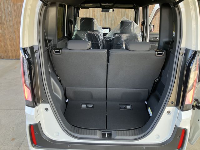 HONDA N BOX CUSTOM 2026 Image 31