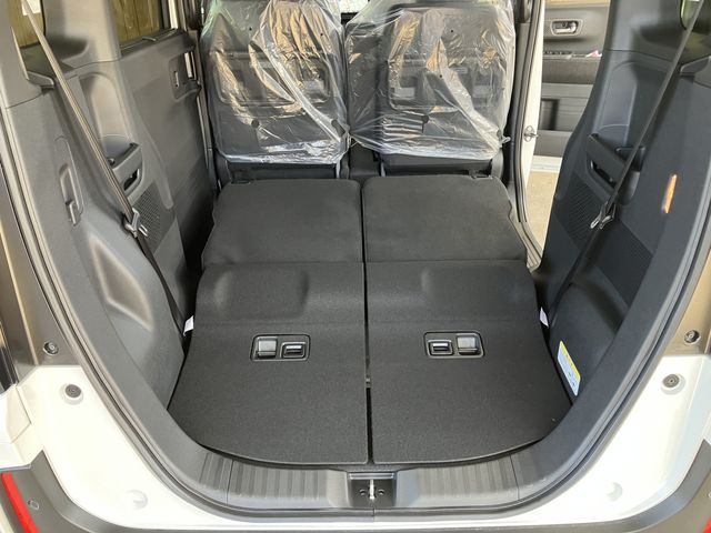 HONDA N BOX CUSTOM 2026 Image 31