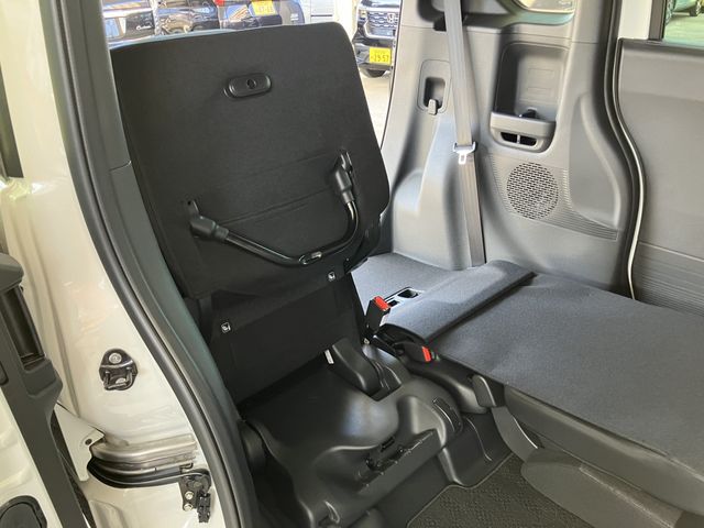 HONDA N BOX CUSTOM 2026 Image 31