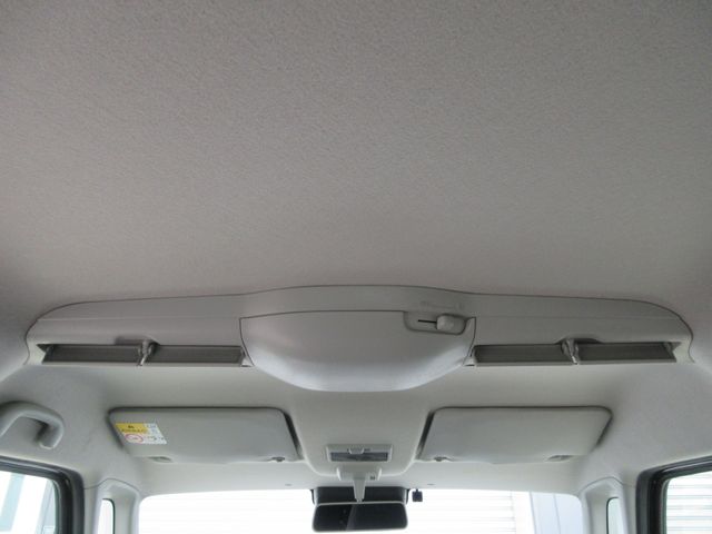 SUZUKI SPACIA 4WD 2023 Image 31