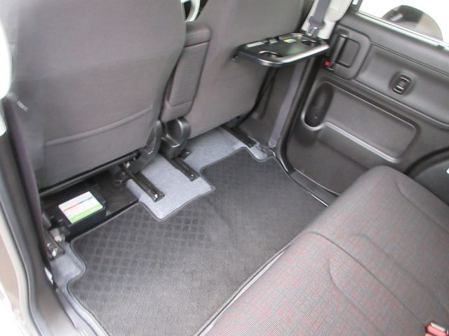 SUZUKI SPACIA 4WD 2023 Image 31