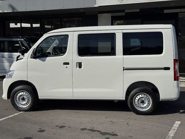 TOYOTA TOWNACE VAN 2WD 2025 Image 31