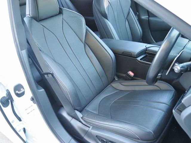 TOYOTA LEXUS ES300H 2022 Image 31