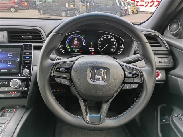HONDA INSIGHT SEDAN 2019 Image 31