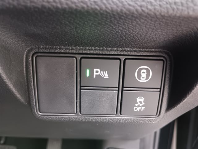 HONDA INSIGHT SEDAN 2019 Image 31