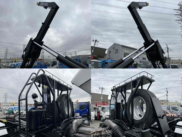 MITSUBISHI FUSOU FIGHTER 2006 Image 31