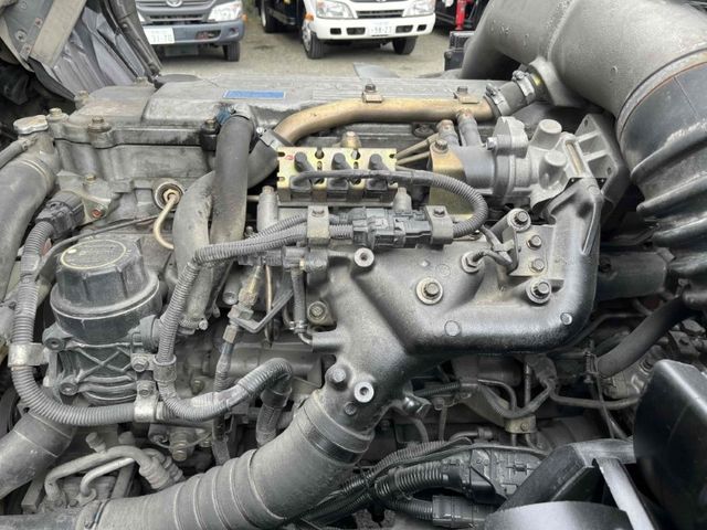 MITSUBISHI FUSOU FIGHTER 2006 Image 31