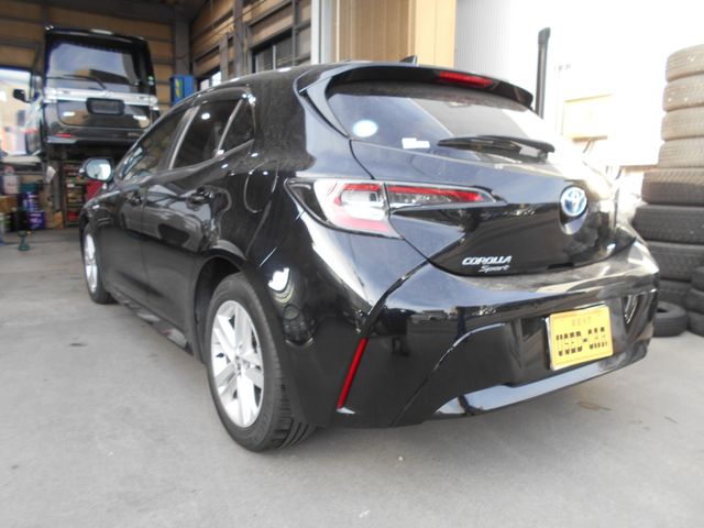 TOYOTA COROLLA SPORT HYBRID 2018 Image 31