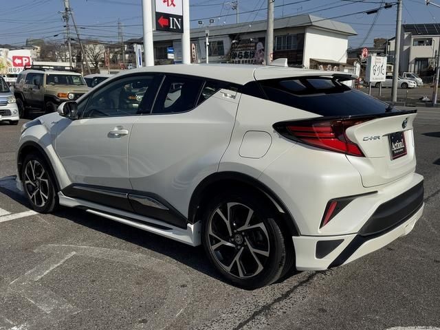 TOYOTA C-HR 2019 Image 31
