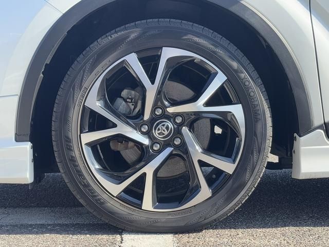 TOYOTA C-HR 2019 Image 31