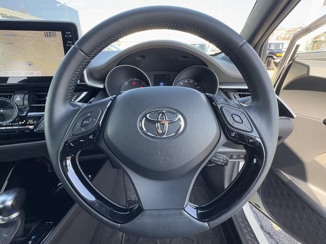 TOYOTA C-HR 2019 Image 31