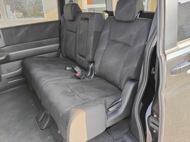 HONDA STEPWAGON SPADA 2010 Image 31