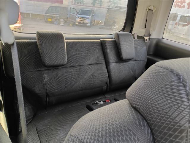 HONDA STEPWAGON SPADA 2010 Image 31