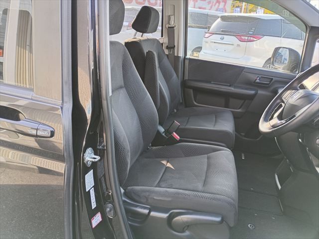 HONDA STEPWAGON SPADA 2010 Image 31