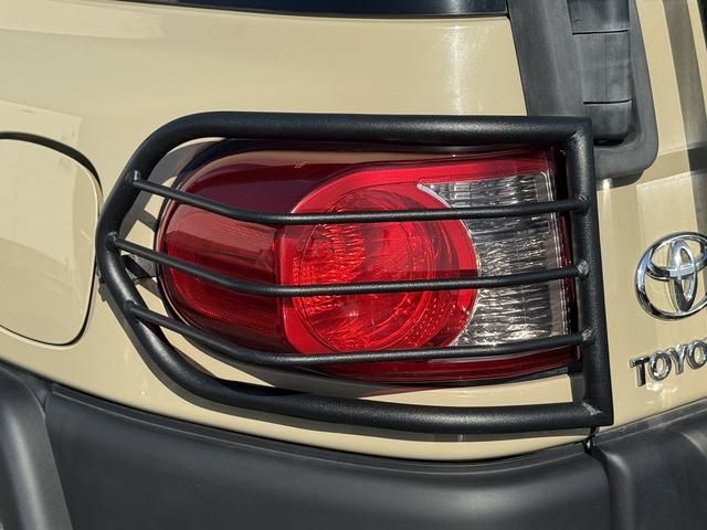 TOYOTA FJ CRUISER 4WD 2011 Image 31