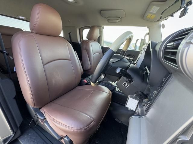 TOYOTA FJ CRUISER 4WD 2011 Image 31