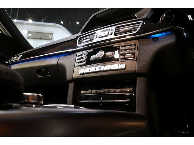 MERCEDES BENZ E CLAS 2013 Image 31