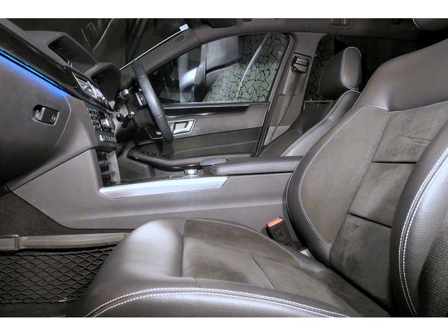 MERCEDES BENZ E CLAS 2013 Image 31