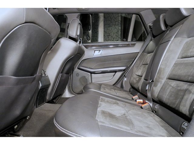 MERCEDES BENZ E CLAS 2013 Image 31