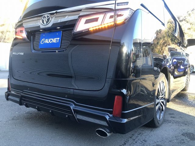 TOYOTA VELLFIRE 2018 Image 31