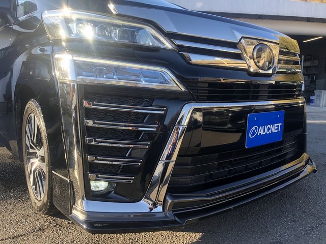 TOYOTA VELLFIRE 2018 Image 31