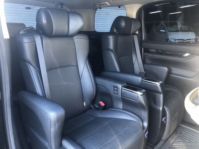 TOYOTA VELLFIRE 2018 Image 31