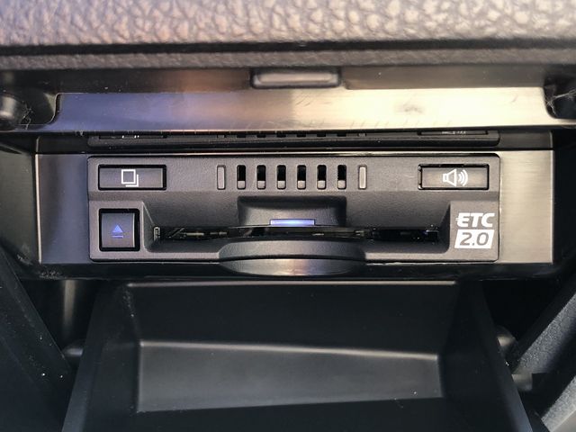 TOYOTA CAMRY HYBRID 2023 Image 31