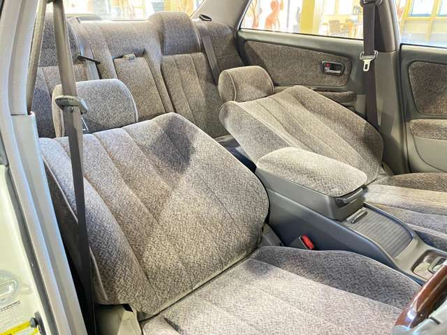 TOYOTA MARK2 HARDTOP 2000 Image 31