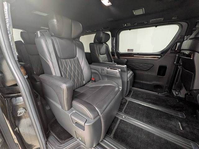 TOYOTA GRANACE 2020 Image 31