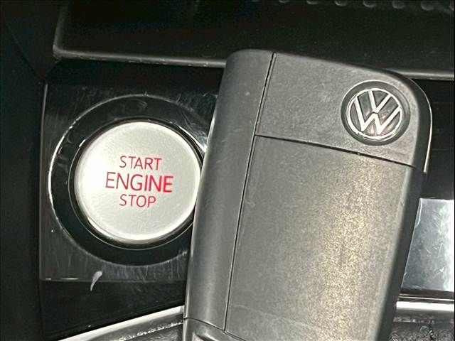 VOLKSWAGEN T-CROSS 2021 Image 31