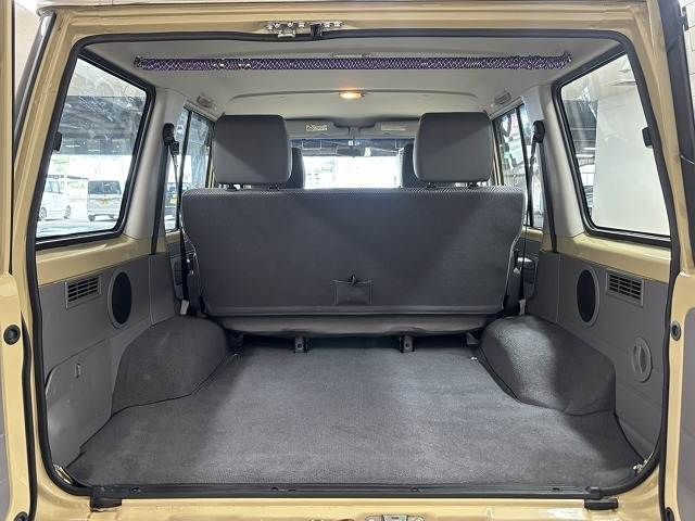 TOYOTA LANDCRUISER VAN 2015 Image 31